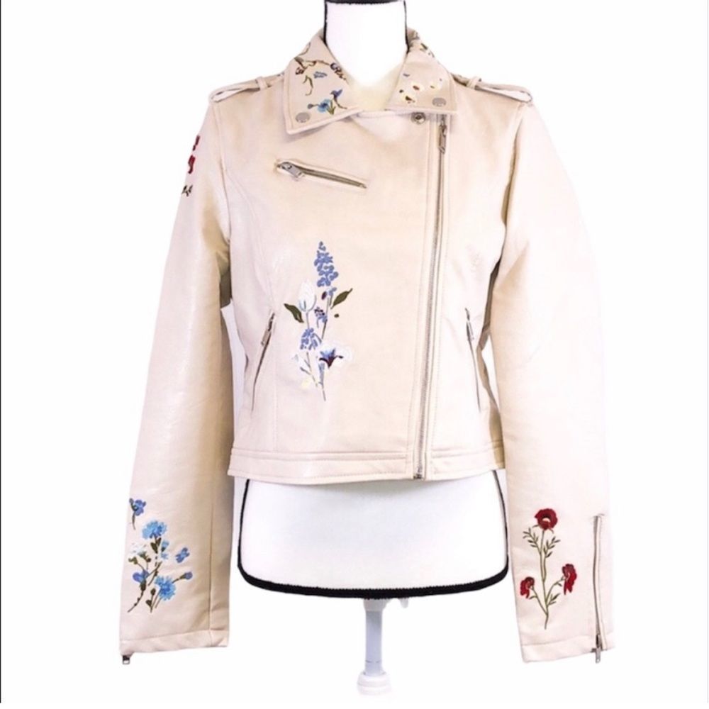 Romeo & Juliet Couture Cream Leather Floral Embroidered Moto Jacket